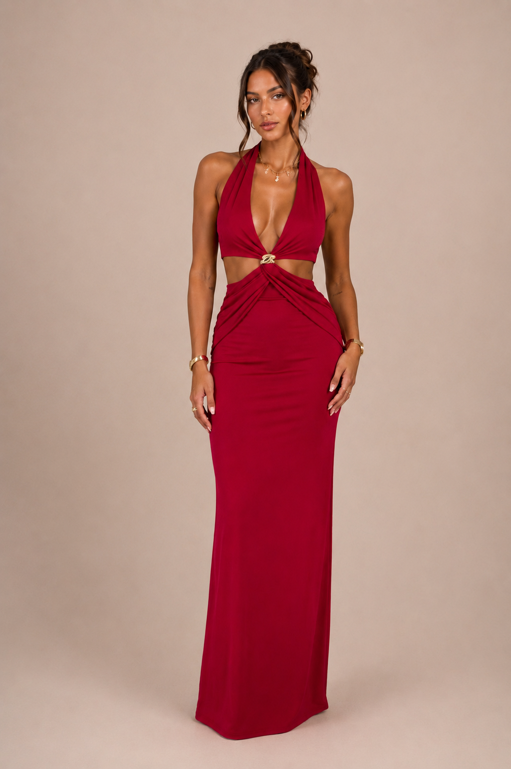 Alicia - Robe longue dos-nu à découpes et bijou doré